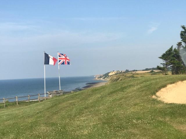 Normandy'S Green By The Sea Port-en-Bessin-Huppain Exteriör bild